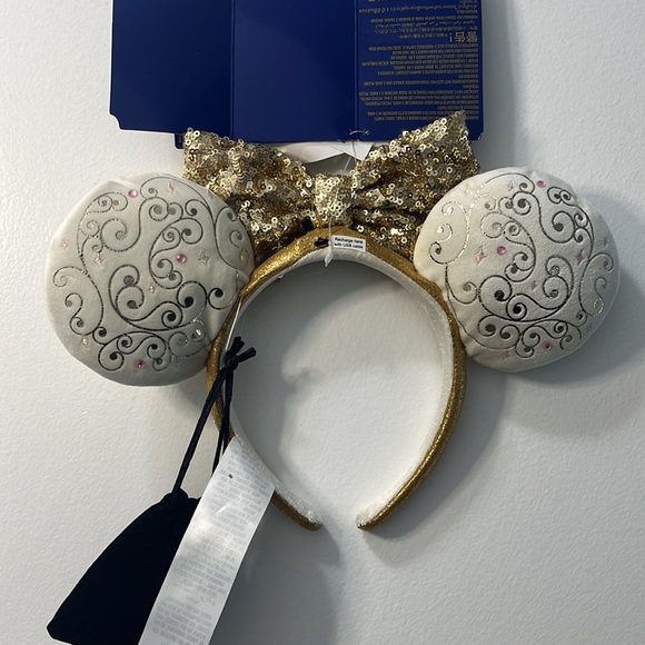 Disney’s 50th Anniversary Limited Edition Light up Minnie Ears - Picture 5 of 6